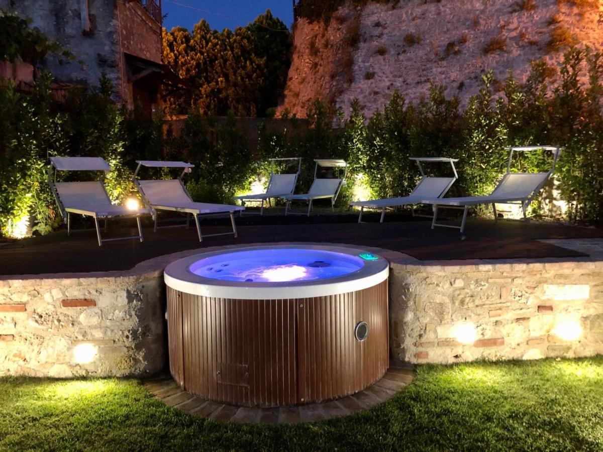 Arenarius Home Resort & Spa Torricella in Sabina Eksteriør bilde